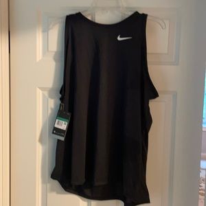 Nike training shirt dry fit